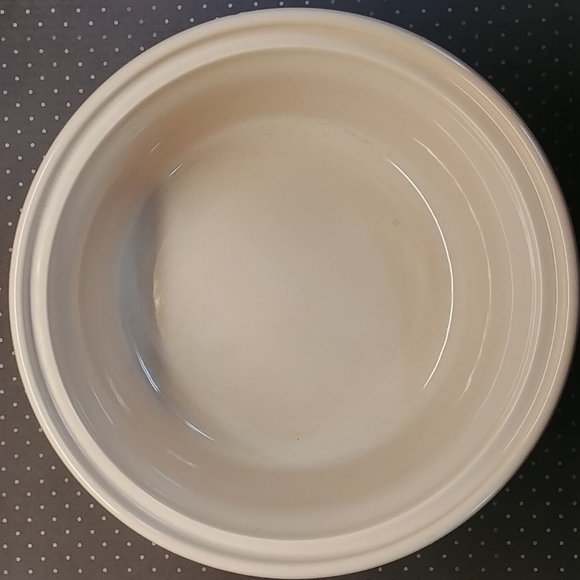 Vintage Covered Ceramic Crock Casserole - Picture 2 of 6